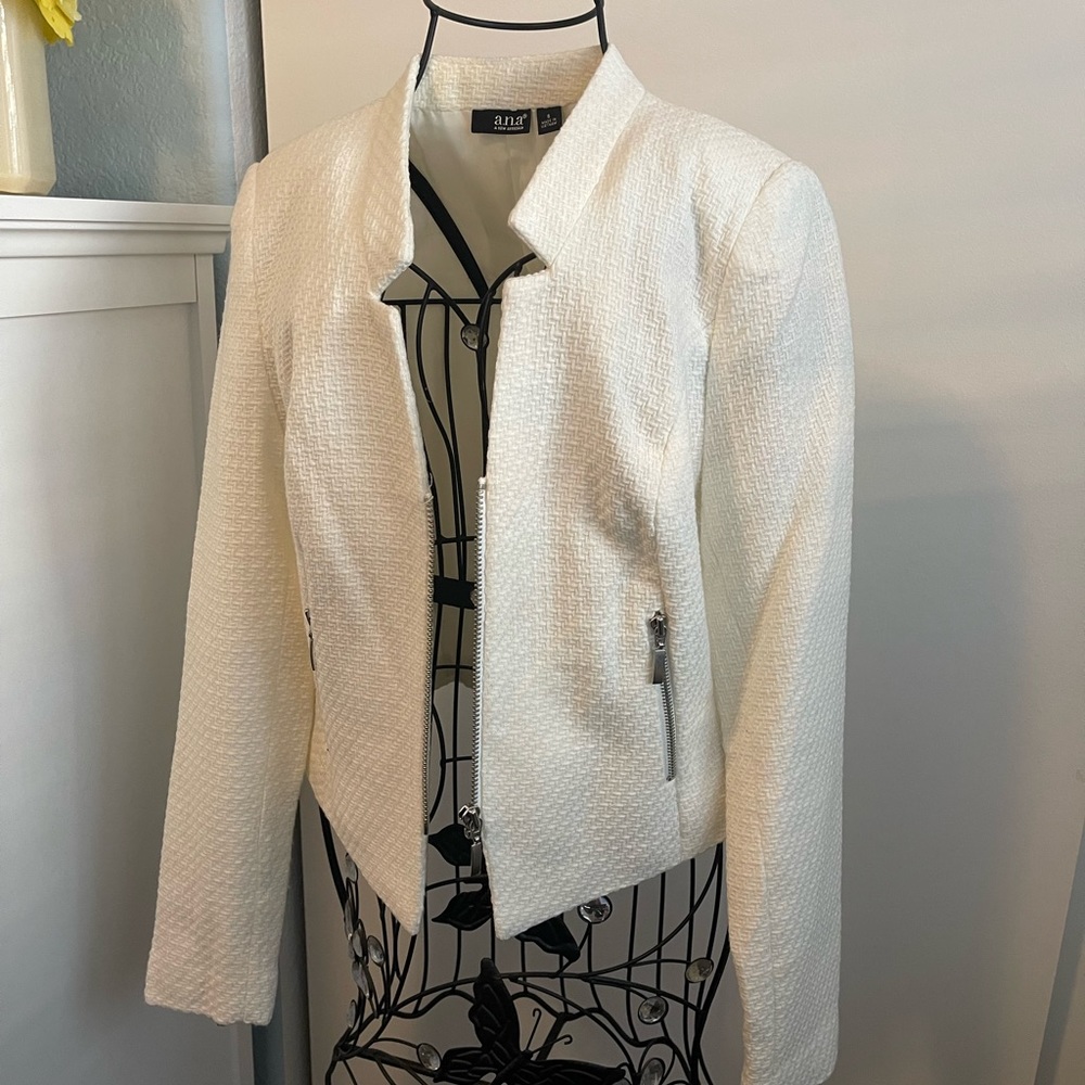 🤍 Beautiful blazer 🤍